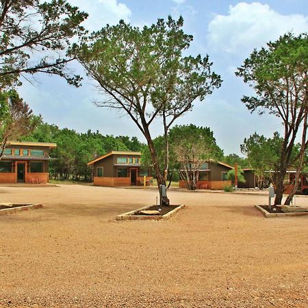Green Acres Cottages - Fredericksburg Suite Wimberley Esterno foto